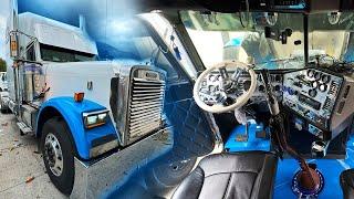 2005 Freightliner Classic gets a stunning interior makeover | AIR RIDE KIT & EXTERIOR INSTALLS