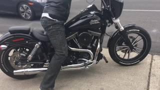 Harley Dyna Street Bob with Stereo