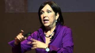 Cómo enamorarse del servicio público | Maria Isabel Mejía | TEDxLasAguas