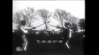 BERLIN   ESCRIME A LA BAÏONNETTE - Fencing with the Bayonet 1914