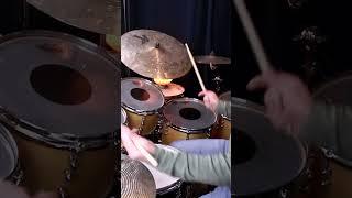 16-TEL DRUMFILL MIT BECKEN!