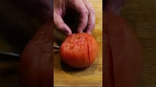 Gordon Ramsay Taught Me How To Cut Tomatoes