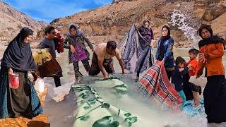 New year is near: Trip of the Grandma's family to the river to wash blankets