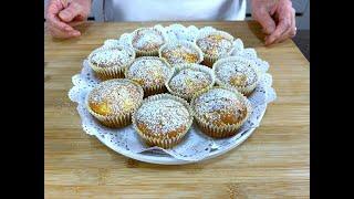 Tortini di mela con uvetta e gocce di cioccolato 