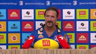 AFL - "You're An Embarrassment" Luke Beveridge Fires Away At Fox Footy's Tom Morris #AFLDeesDogs