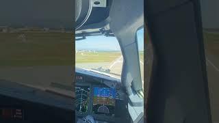 Cockpit view | Cagliari Landing | 737-8200 | 737 Max | Plane