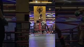 Insane headkick !! #kickboxer #mma #boxing