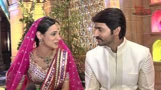 Rangrasiya - Sanaya and Ashish in Complete FUN Mood