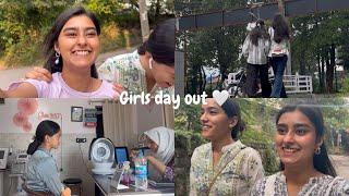 Long distance bestie ke nakhrey are on next level ‍‍ || a day out  |Zoya khan