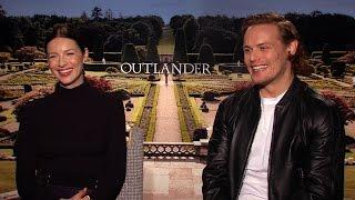 Caitriona Balfe, Sam Heughan and Tobias Menzies Chat "Outlander" Behind The Velvet Rope