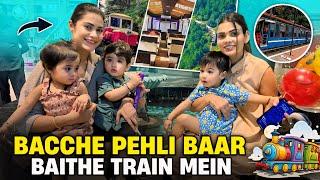 BACCHE PEHLI BAAR BAITHE TRAIN MEIN || FAMILY FITNESS