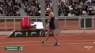 Oksana Selekhmeteva vs Marketa Vondrousova | Roland Garros 2025 | Round 1 | Highlights