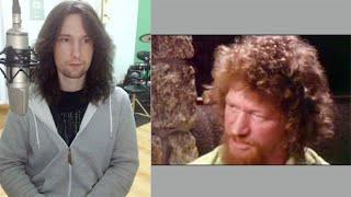 British guitarist analyses Folk Revival Icon Luke Kelly Live in 1974