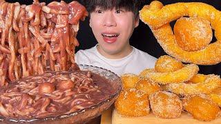 SUB) Red bean porridge with noodles & glutinous rice donuts & twisted donuts mukbang asmr