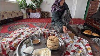 KIŞ GÜNÜ KÖYDE SOBA BAŞINDA KAHVALTI-KEÇİLERİN YAVRULARI -BÜTÜN EKİPLE ÇOBANLIK