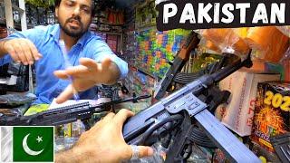 PAKISTAN | DO NOT Dare To Film In This Gun Market 