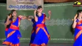 GHALLU GHALLU FOLK SONG SUNG BY V. AKHILA MUSIC PRAMOD KUMAR LYRIC DURGA PRASAD ll Musichouse27