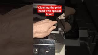 Cleaning the print head with special liquid DIY