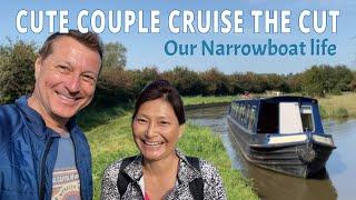 Cute Couple Cruise the Oxford Canal - Our Narrowboat Life