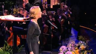 Rebecca Luker sings "All I Ask of You" with the Mormon Tabernacle Choir