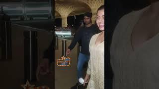 Rashmika Mandana spotted at airport #biscoottv#rashmika#shortvideo