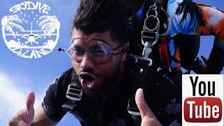 Edgar and his hermanos skydive in Florida!