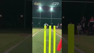 Cafe Roasta - Box Cricket ||box cricket Available on runr  #findonrunr #bhavnagar #cricket