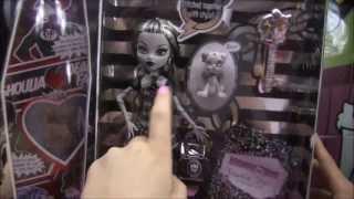 Monster High SDCC EXCLUSIVE Trade With Me Namanthasuxx WE NEED YOUR HELP!!! :D!!