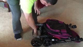 How to Fold Up the Pet Gear Happy Trails Lite No Zip Pet Stroller