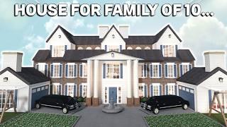 BUILDING A FAMILY HOUSE FOR 10 PEOPLE IN BLOXBURG