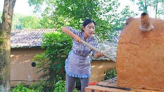 Bread kiln| Time pinches mud into a home; flower of romance blooms out of the flour between fingers.