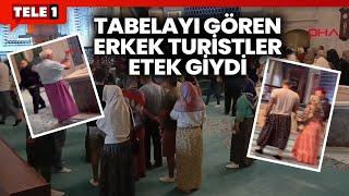 Erkek turistler camiye etekle girdi! Sosyal medyada gündem oldu