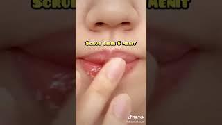 tips mengatasi bibir gelap pecah pecah