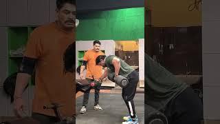 back ko strong bnao aajkl log back p vaar krte h #gymmotivation #motivation #viralvideo #romanreigns
