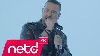 Ümit Yaşar - İki Kadın Bir Adam