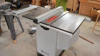 What's a hybrid table saw?