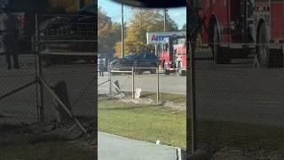 Huge Wreck Right In Front Of A Propane Shipper #trucking