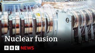 Inside the lab trying to commercialise nuclear fusion | BBC News