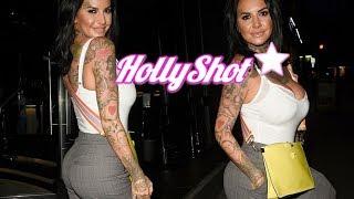 Jemma Lucy puts on an eye popping display in tight vest