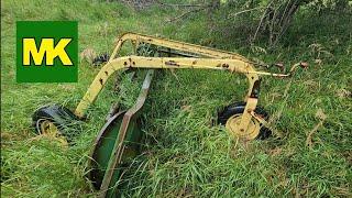 John Deere 640 Hay Rake. Can we get it home?