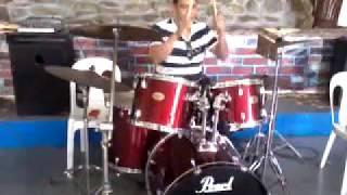 DRUM SOLO WITH ARNOLD ARGAMINO ON NEW PEARL DRUM SET PART 1