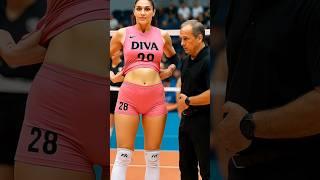 tallest woman volleyball player and her coach #tallgirlfriend #usa #tallgirl #vollyball