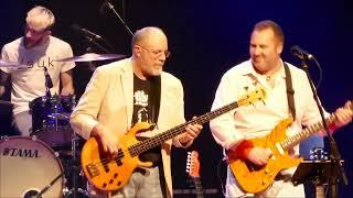 Short clips by Dire Straits tribute band "dS:uK" @ The Exchange, Sturminster Newton 25/02/23