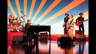 Elton John & Brandi Carlile – Who Believes In Angels? (Live On The Graham Norton Show)