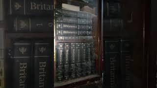 Complete set of my Encyclopedia Britannica  Vol. 17 15th Edition 1993