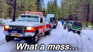 Transport Truck Takes a Wrong Turn.  Multiple Cars Stuck!