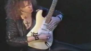 YNGWIE MALMSTEEN (Alcatrazz) - guitar solo Japan  1984