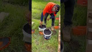 How to apply Betta Bitumen rubber for wooden fencing post