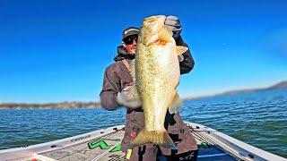 Early Spring Bass Fishing on Lake Guntersville!