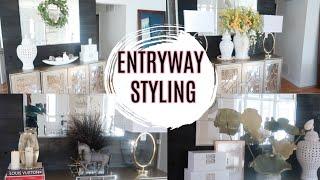 HOW TO STYLE YOUR ENTRYWAY